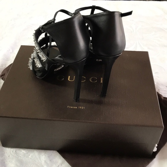 Gucci Heels - Picture 3 of 6